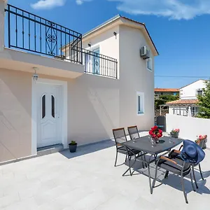 La Terza Villa