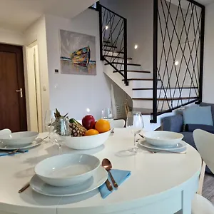 Anna24 Holidays Apartment