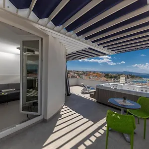 Pellio Apartment